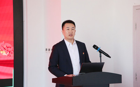 標題：呼和浩特分院組織召開領導干部業(yè)務培訓會暨領導干部講黨課
瀏覽次數(shù)：712
發(fā)表時間：2024-12-26