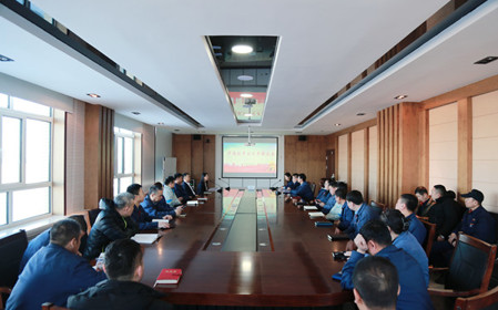 標題：華德牧草公司召開干部大會
瀏覽次數(shù)：1068
發(fā)表時間：2025-01-03